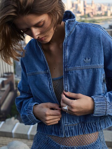 ADIDAS ORIGINALS Jacke 'Ess' in Blau