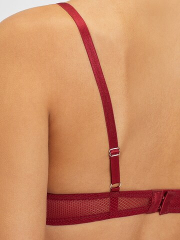 Push-up Soutien-gorge s.Oliver en rouge