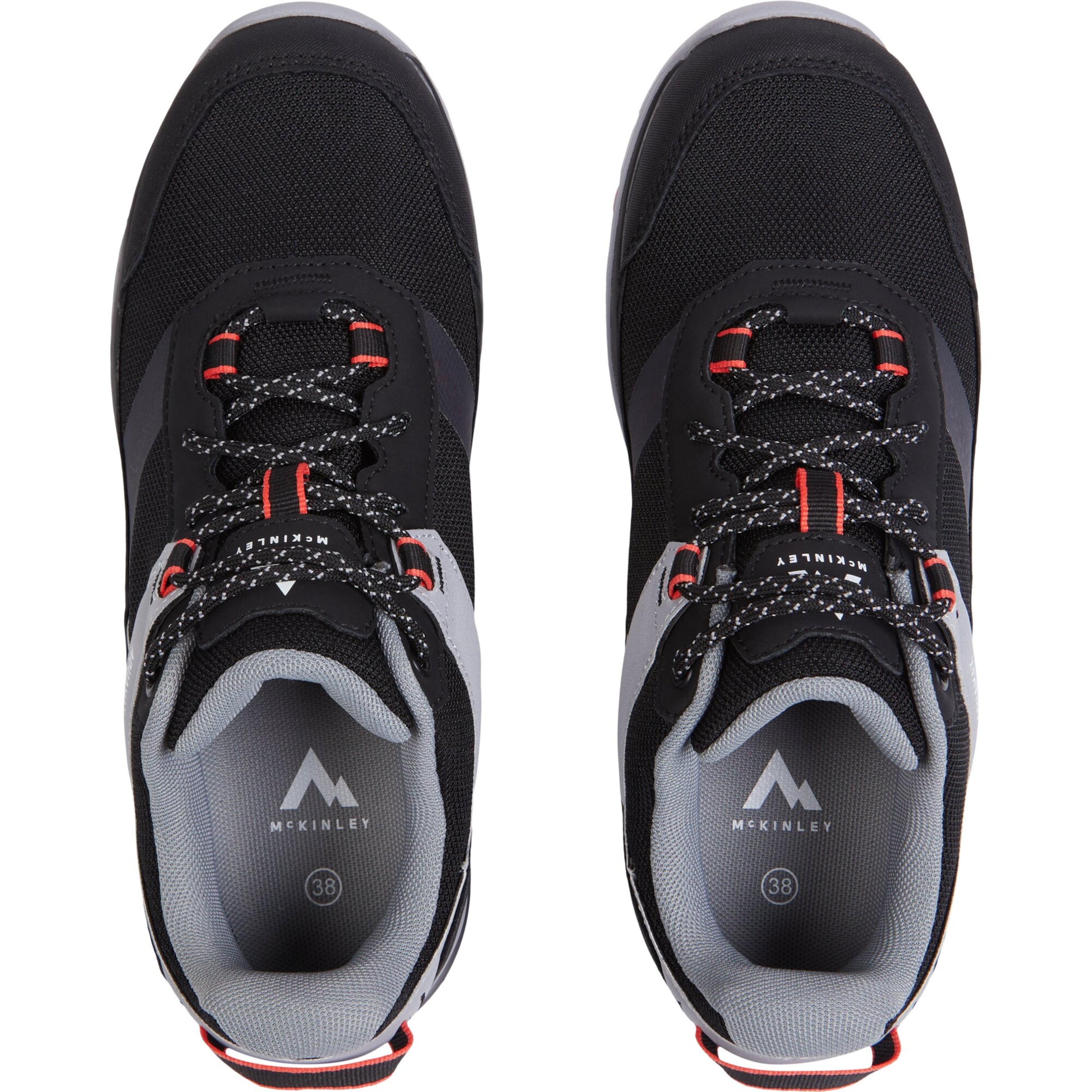 MCKINLEY Flats in Black