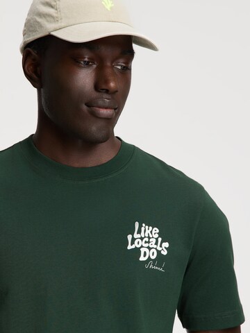 Shiwi Shirt 'Liam Like Locals Do' in Groen