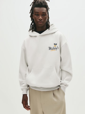 Pull&Bear Sweatshirt in White