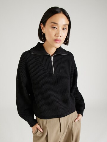 WEEKDAY Sweater 'Sienna' in Black: front