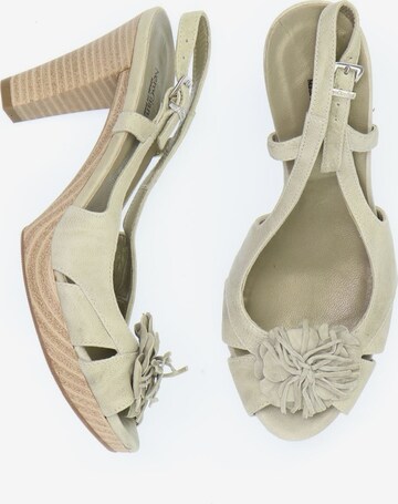Nero Giardini Sandals & High-Heeled Sandals in 36 in Beige: front