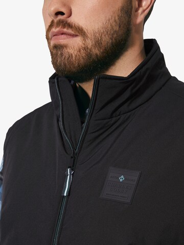 Charles Colby Vest in Black