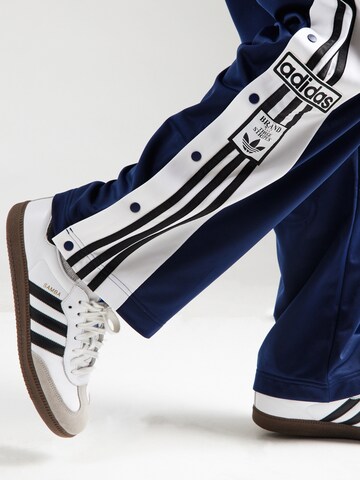 ADIDAS ORIGINALS Loosefit Broek 'Adibreak' in Blauw