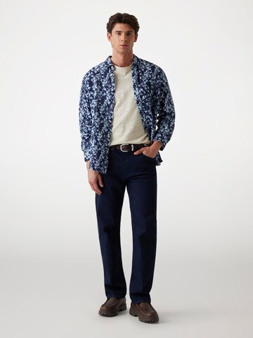 GUESS Regular fit Button Up Shirt in Blue