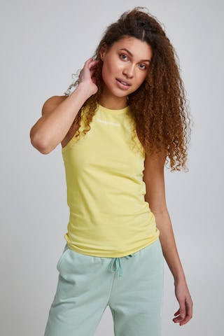 The Jogg Concept Top in Yellow: front