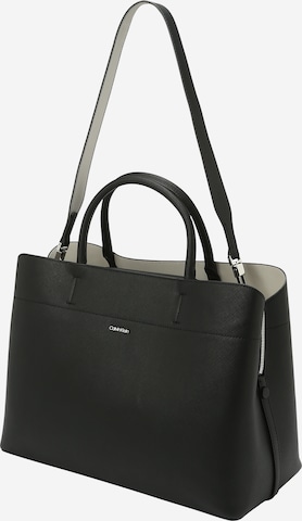 Calvin Klein Shopper in Black