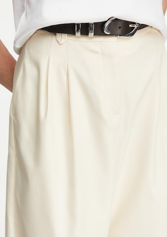 COMMA Barrel Hose in Beige