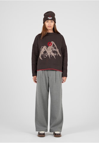 Wide leg Pantaloni con pieghe di Prohibited in grigio