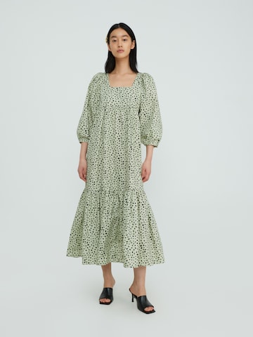 Robe 'Chaya' EDITED en vert