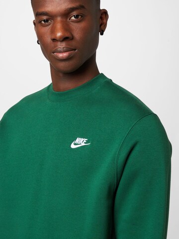 Nike Sportswear Regular fit Sweatshirt 'Club Fleece' in Green