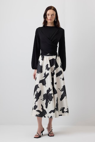 Touche Prive Blouse in Zwart: voorkant