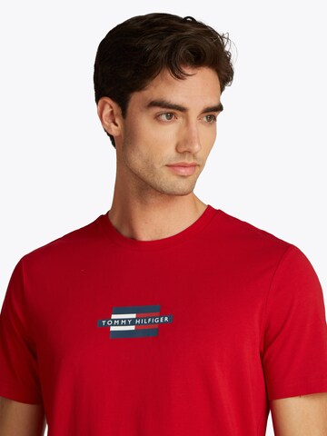 Maglietta di TOMMY HILFIGER in rosso