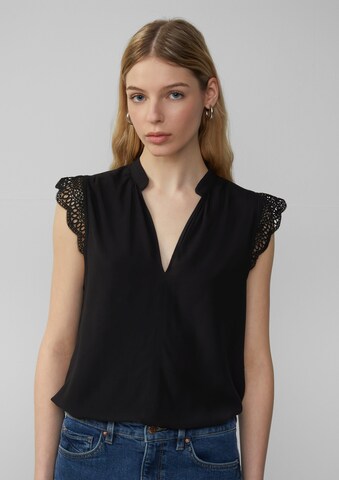 QS Blouse in Black: front