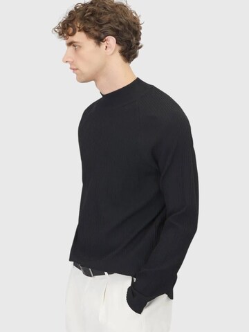 Ramsey Knit Cardigan in Black