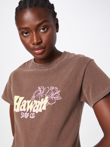 Nasty Gal T-Shirt 'Hawaii' in Pink