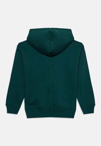 Hanorac 'HERITAGE' de la GAP pe verde