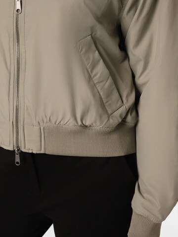 mbym Between-Season Jacket 'Kleto-M' in Green