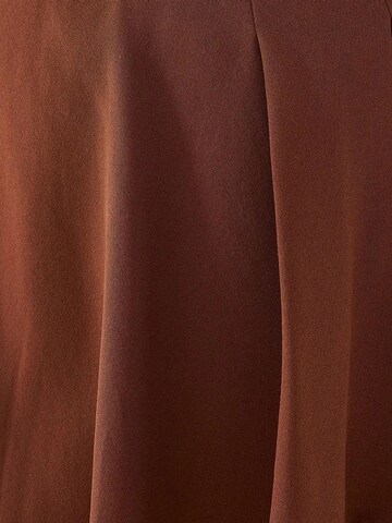 Hiccup Skirt in Brown