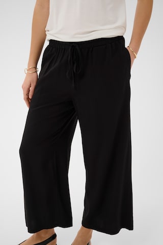 Love Copenhagen Loose fit Trousers in Black: front
