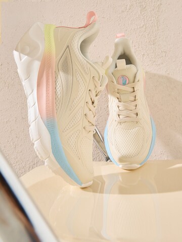 Friends Like These Низкие кроссовки в Белый