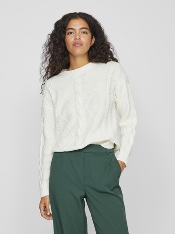 VILA Sweater in White: front