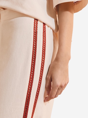 Pantaloncini da pigiama 'Marine' di ETAM in beige