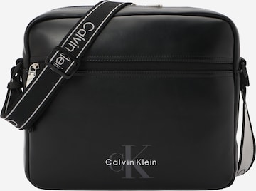Calvin Klein Válltáska - fekete: elől