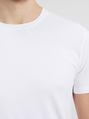 T-Shirt WE Fashion en blanc