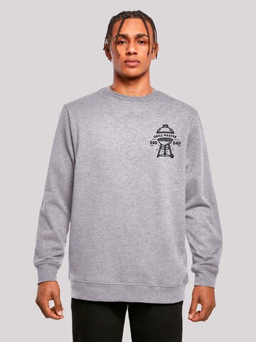 F4NT4STIC Sweatshirt 'Vatertag Grill Master für BBQ-Väter' in Grijs: voorkant