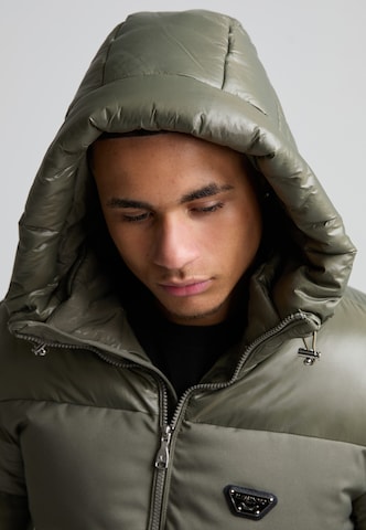 Alessandro Zavetti - Chaqueta de invierno 'Catrio 2.0' en verde