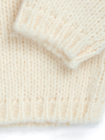 Chicco Cardigan in Beige