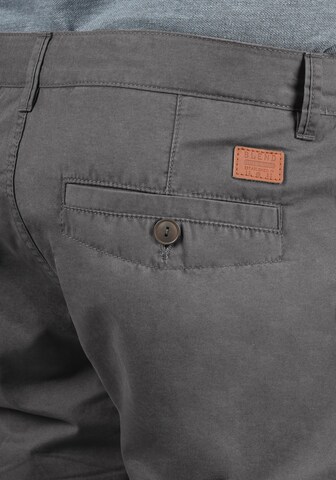BLEND Regular Chino Pants 'Kankuro' in Grey