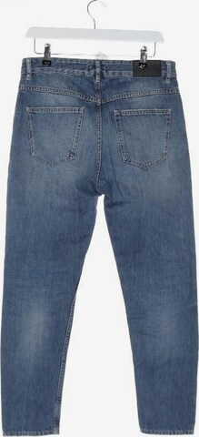 Closed Jeans in 29 in Blue