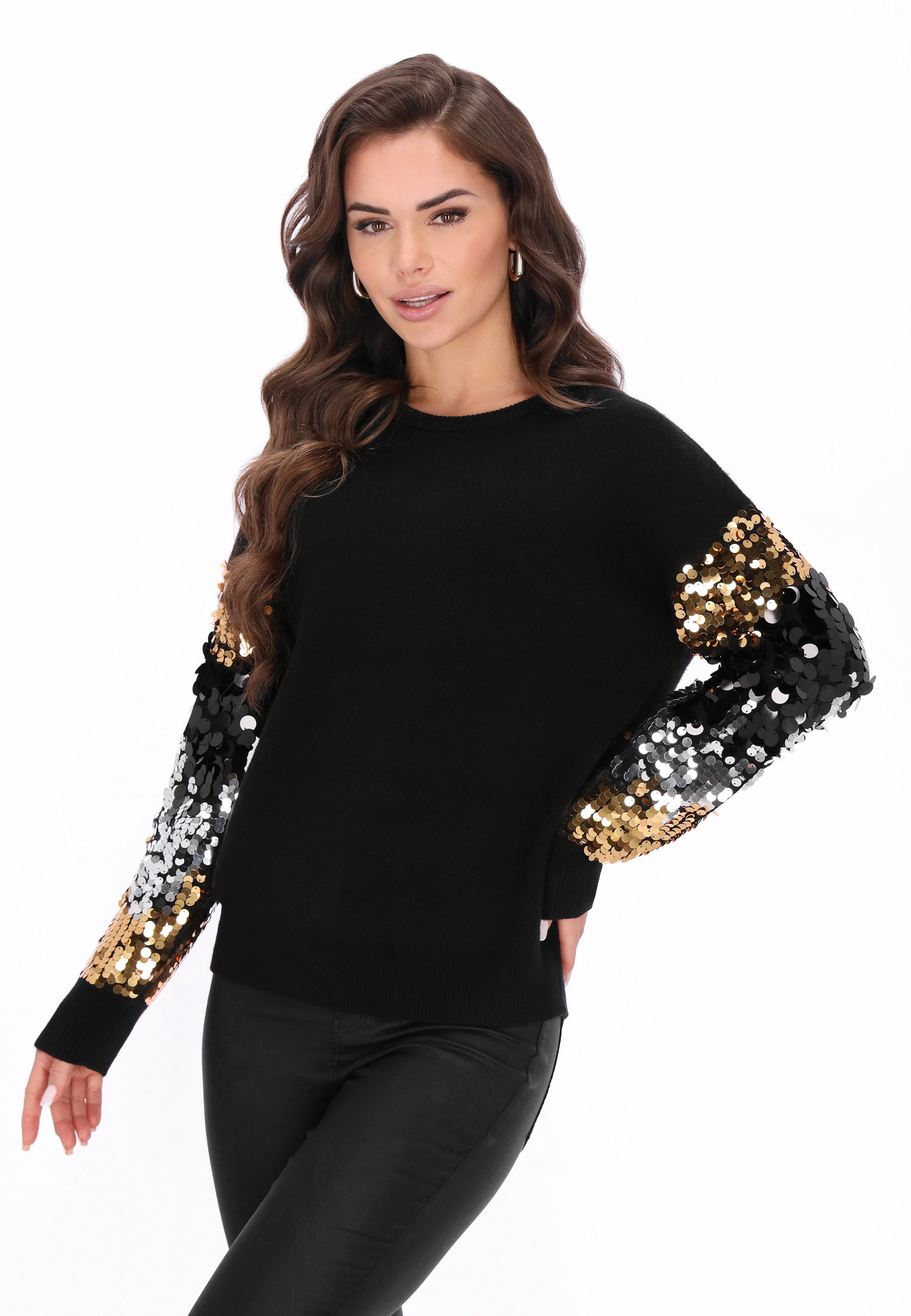 faina Sweater in Black: front