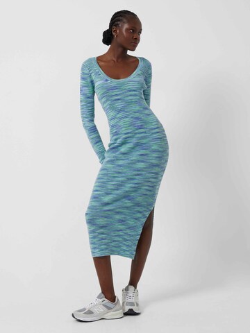 Robes en maille 'Janna' FRENCH CONNECTION en bleu : devant