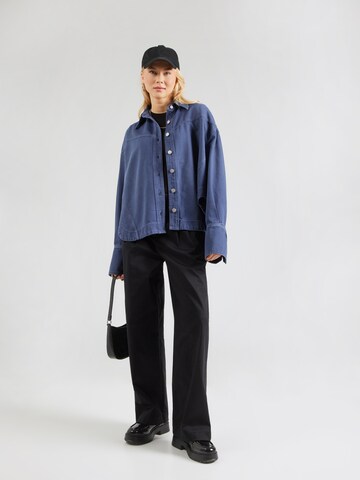 BOSS Blouse in Blauw