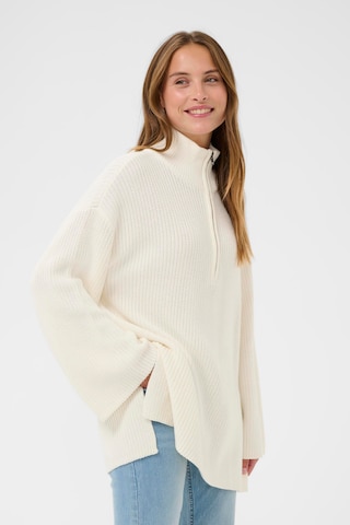 Pull-over 'Pietra' Kaffe en blanc