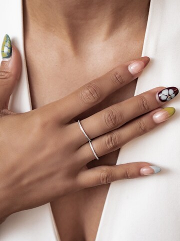 Anello 'Slim Band' di Hey Happiness in argento