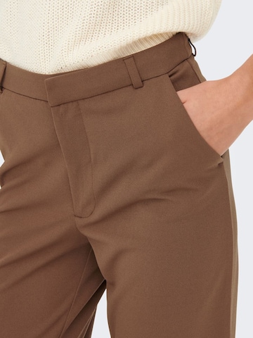 Loosefit Pantaloni 'Geggo' di JDY in marrone