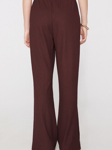 Tezenis Regular Pants in Brown