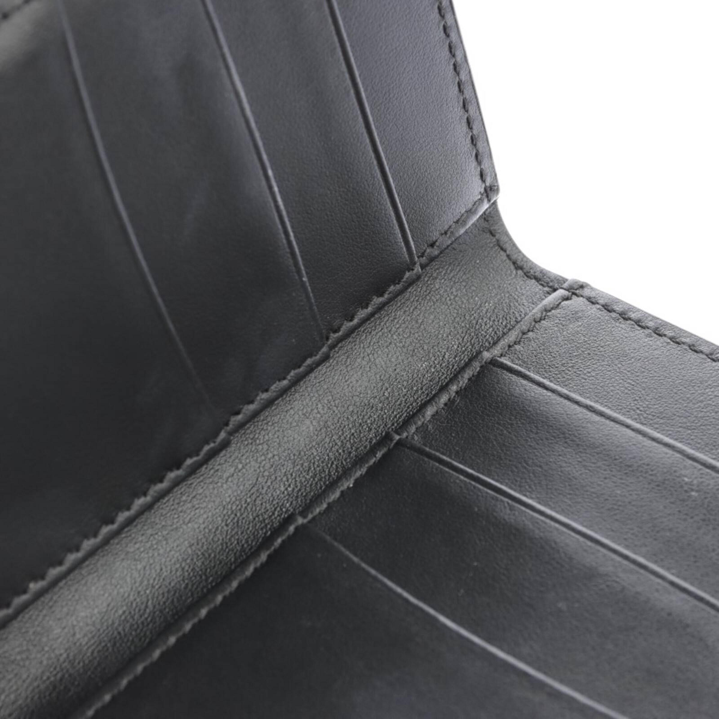 Tod's Small Leather Goods in One size in Black