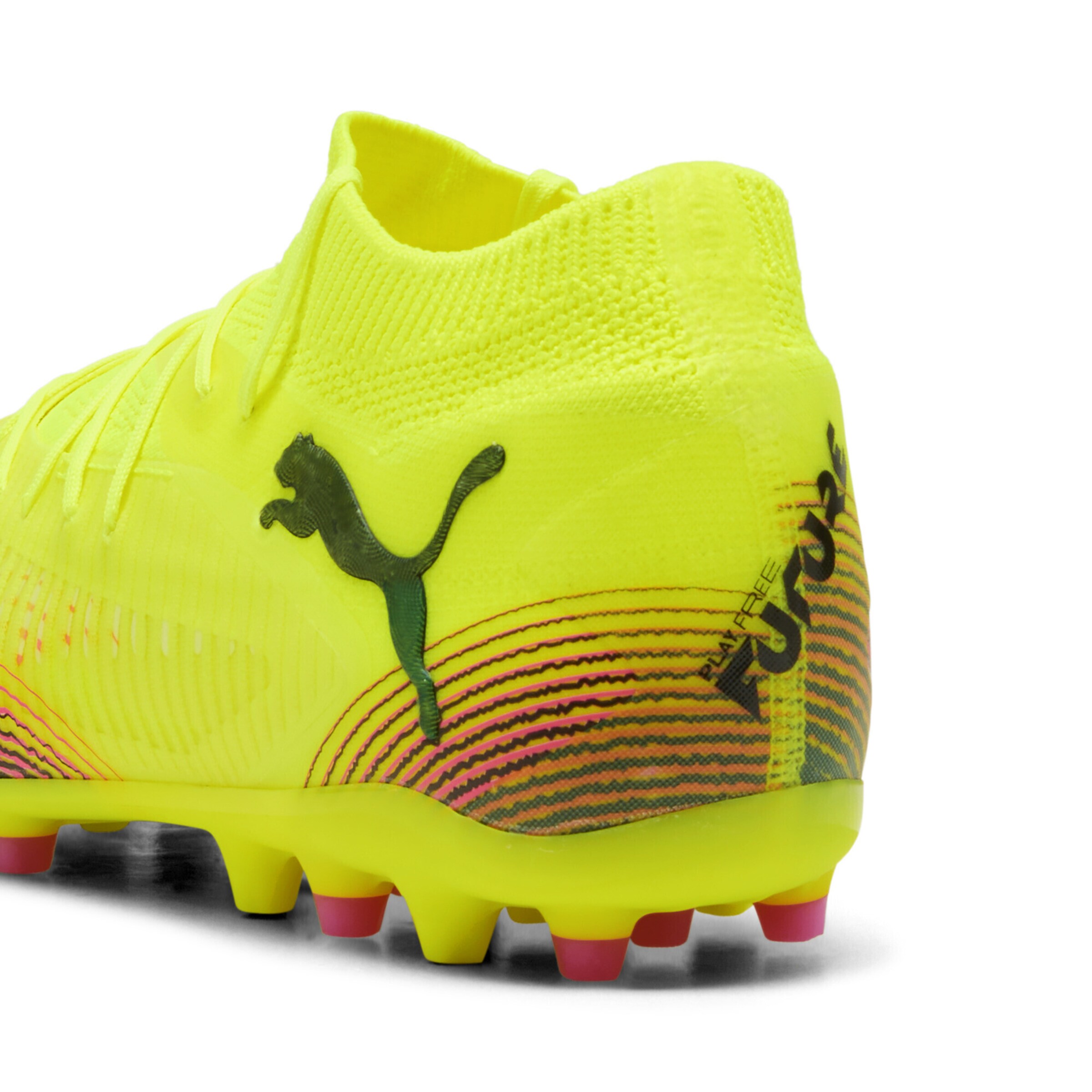 PUMA Voetbalschoen 'Future 8 Pro' in Geel