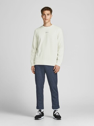 JACK & JONES Sweatshirt in Weiß