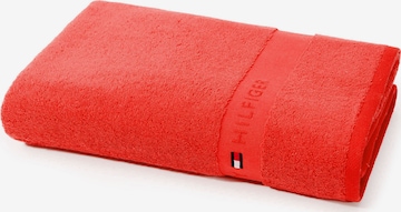 Serviette de douche 'LEGEND' TOMMY HILFIGER en rouge : devant