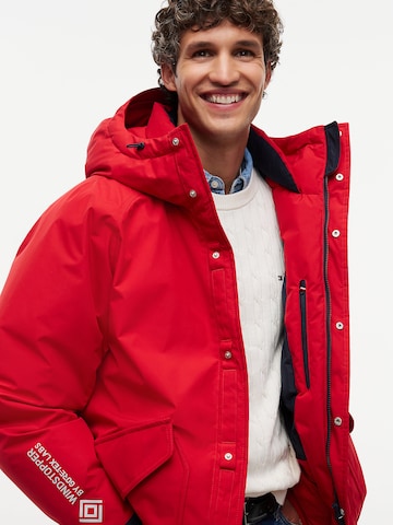 TOMMY HILFIGER Winter Parka in Red