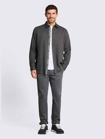 Coupe regular Chemise TOM TAILOR en gris