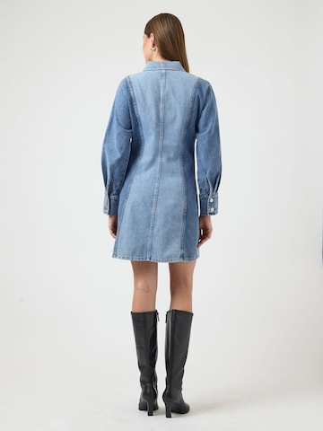 YAS - Vestido en azul