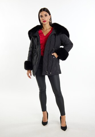 faina Winter Jacket in Black